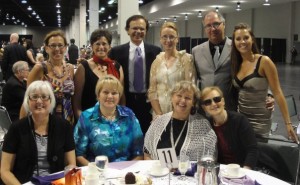 Sunrider Gala Dinner 2009 Diana Walker and Sunrider Leaders www.diana1.com